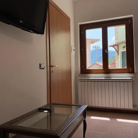 Holiday home Piccolo Borgo - Felici - 4 Posti Letto